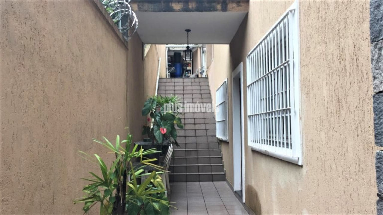 Imagem Casa com 3 Quartos à Venda, 250 m² em Morumbi - São Paulo Imagem Casa com 3 Quartos à Venda, 250 m² em Morumbi - São Paulo