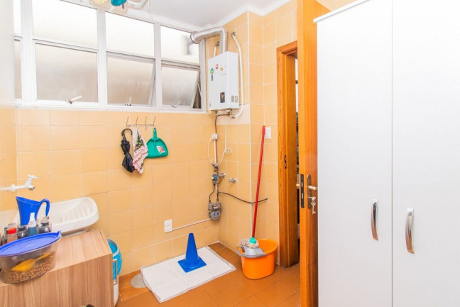 Imagem Apartamento com 3 Quartos à Venda, 151 m² em Independência - Porto Alegre