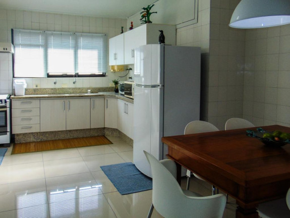 Imagem Apartamento com 3 Quartos para Alugar, 142 m² em Pitangueiras - Guarujá Imagem Apartamento com 3 Quartos para Alugar, 142 m² em Pitangueiras - Guarujá