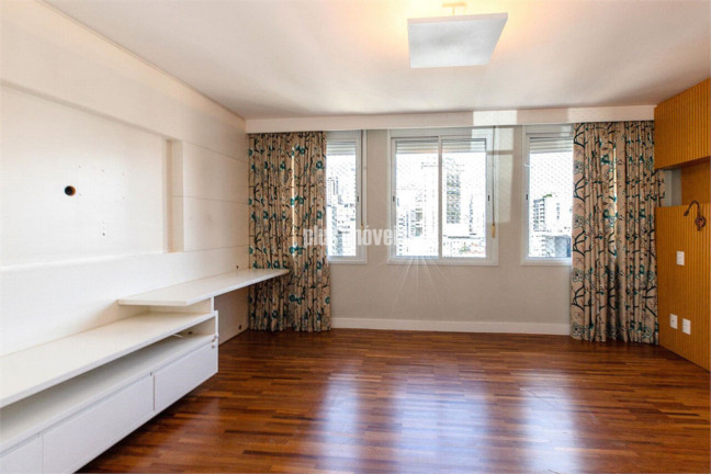 Imagem Apartamento com 3 Quartos à Venda, 272 m² em Jardim América - São Paulo Imagem Apartamento com 3 Quartos à Venda, 272 m² em Jardim América - São Paulo