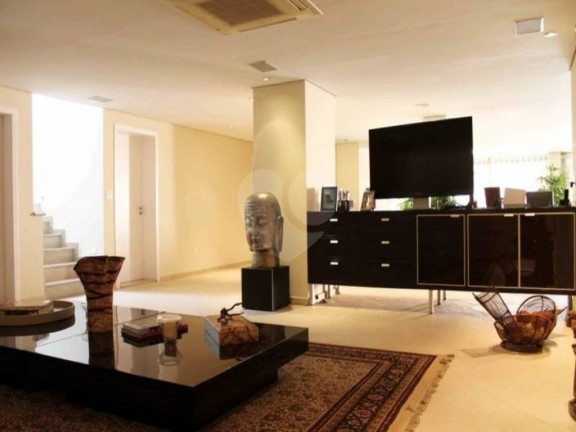 Imagem Casa com 3 Quartos à Venda, em Campo Belo - São Paulo Imagem Casa com 3 Quartos à Venda, em Campo Belo - São Paulo