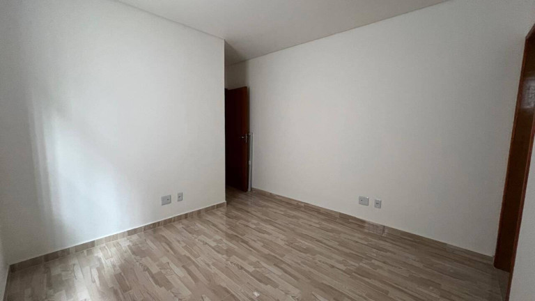 Imagem Casa com 2 Quartos à Venda, 70 m² em Embaré - Santos Imagem Casa com 2 Quartos à Venda, 70 m² em Embaré - Santos