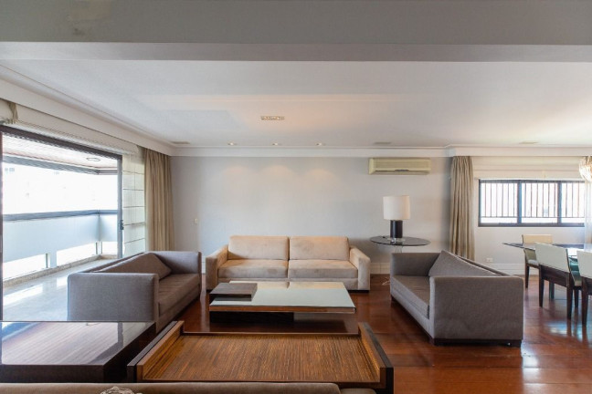 Imagem Apartamento com 3 Quartos à Venda, 230 m² em Moema - São Paulo