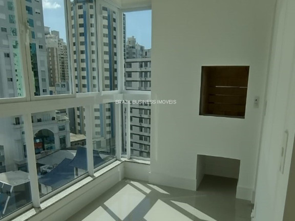 Imagem Imóvel com 3 Quartos à Venda, 112 m² em Centro - Balneário Camboriú