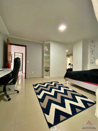 Imagem Casa com 4 Quartos à Venda, 738 m² em Vargem Grande - Rio De Janeiro