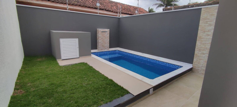 Imagem Sobrado com 3 Quartos à Venda, 180 m² em Centro - Peruíbe Imagem Sobrado com 3 Quartos à Venda, 180 m² em Centro - Peruíbe