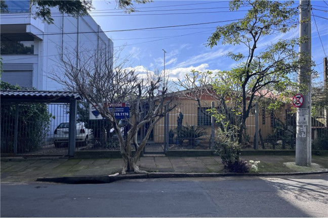 Imagem Casa com 2 Quartos à Venda, 276 m² em Sarandi - Porto Alegre