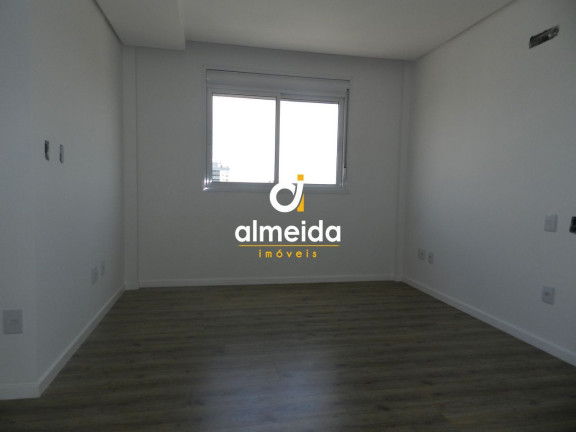 Imagem Cobertura com 4 Quartos à Venda, 217 m² em Centro - Santa Maria Imagem Cobertura com 4 Quartos à Venda, 217 m² em Centro - Santa Maria