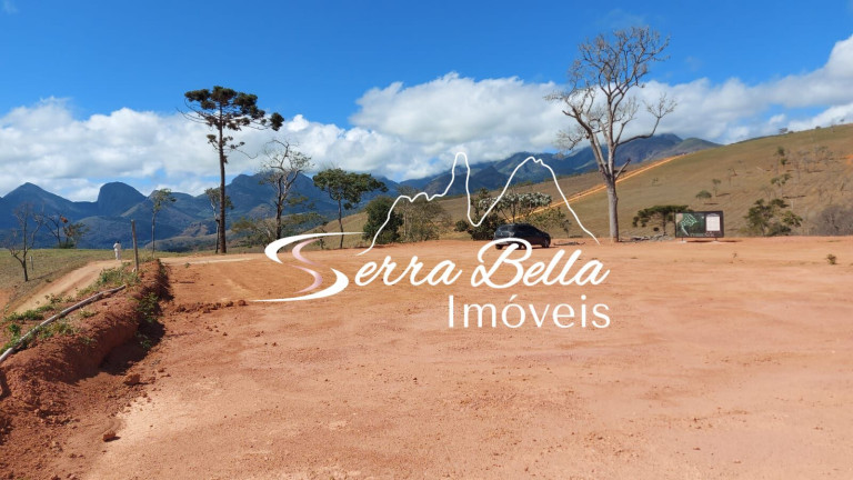 Imagem Terreno à Venda, 4.895 m² em Itaipava - Petrópolis Imagem Terreno à Venda, 4.895 m² em Itaipava - Petrópolis