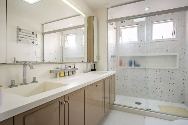 Imagem Apartamento com 4 Quartos à Venda, 215 m² em Indianópolis - São Paulo