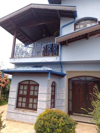 Imagem Casa com 3 Quartos à Venda, 300 m² em Parque Dos Eucaliptos - Pirassununga