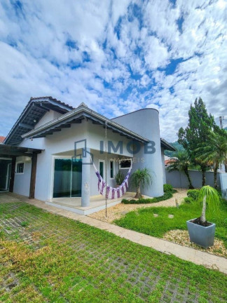 Casa com 3 Quartos à Venda, 210 m² em Amizade - Guaramirim