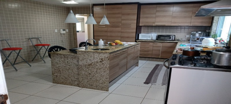 Imagem Casa com 3 Quartos à Venda, 250 m² em Vila Valqueire - Rio De Janeiro