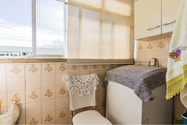 Imagem Imóvel com 2 Quartos à Venda, 59 m² em Jardim Itu - Porto Alegre Imagem Imóvel com 2 Quartos à Venda, 59 m² em Jardim Itu - Porto Alegre