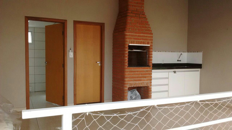 Imagem Imóvel com 3 Quartos à Venda, 235 m² em Jardim São Luiz - Piracicaba Imagem Imóvel com 3 Quartos à Venda, 235 m² em Jardim São Luiz - Piracicaba