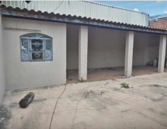 Imagem Casa com 3 Quartos à Venda, 360 m² em Centro Sul - Várzea Grande