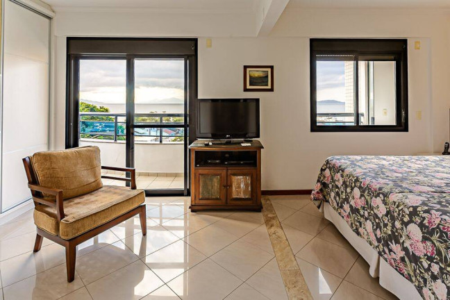 Imagem Apartamento à Venda, 200 m² em Balneário - Florianópolis Imagem Apartamento à Venda, 200 m² em Balneário - Florianópolis