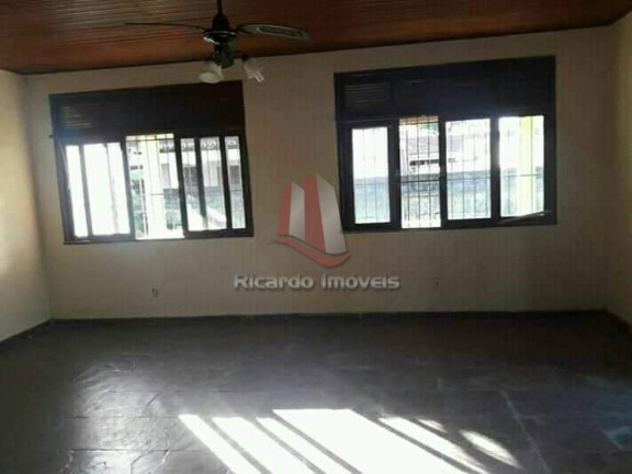 Imagem Imóvel com 2 Quartos à Venda, 1.000 m² em Araruama