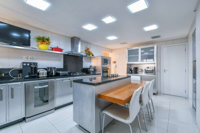Imagem Apartamento com 4 Quartos à Venda, 401 m² em Vila Suzana - São Paulo