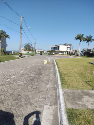 Imóvel à Venda, 560 m² em Jacuhy - Serra