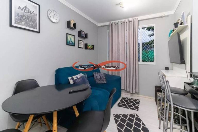 Apartamento com 2 Quartos à Venda, 40 m² em Itaquera - São Paulo