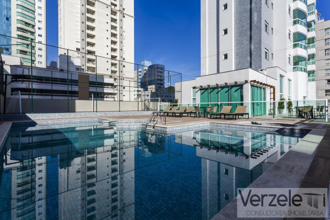 Imagem Apartamento com 4 Quartos à Venda, 149 m² em Centro - Balneário Camboriú Imagem Apartamento com 4 Quartos à Venda, 149 m² em Centro - Balneário Camboriú