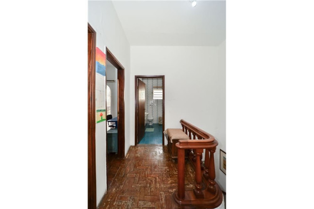 Imagem Casa com 5 Quartos à Venda, 189 m² em Jardim Das Acácias - São Paulo Imagem Casa com 5 Quartos à Venda, 189 m² em Jardim Das Acácias - São Paulo