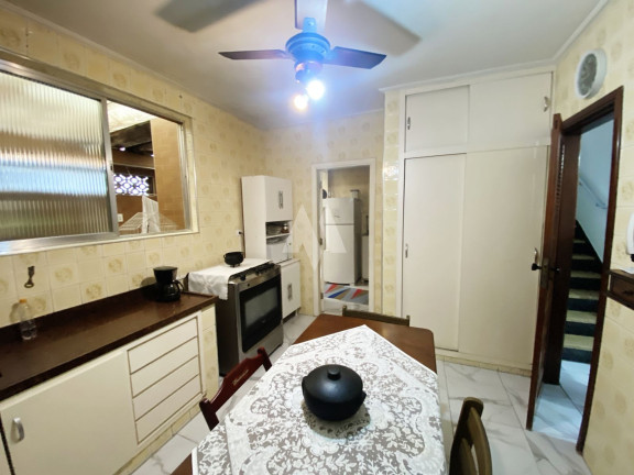 Imagem Casa com 3 Quartos à Venda, 97 m² em Encruzilhada - Santos Imagem Casa com 3 Quartos à Venda, 97 m² em Encruzilhada - Santos