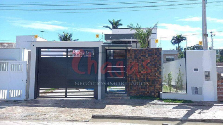 Foto do imóvel Casa com 3 Quartos à Venda, 150 m² em Massaguaçu - Caraguatatuba