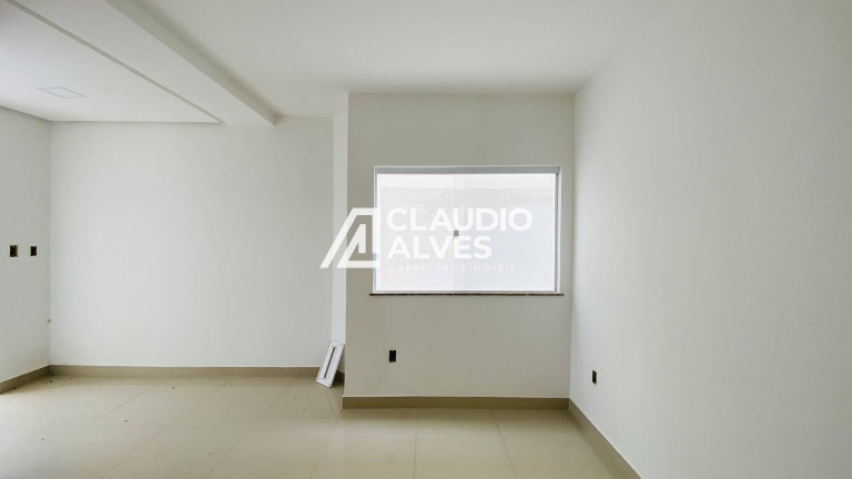 Imagem Casa com 3 Quartos à Venda, 130 m² em Mangabeira - Feira De Santana Imagem Casa com 3 Quartos à Venda, 130 m² em Mangabeira - Feira De Santana