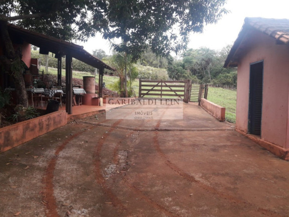 Imagem Imóvel com 4 Quartos à Venda, 170 m² em Agua Rasa - São Tomás De Aquino