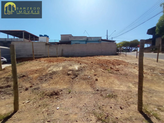 Terreno à Venda, 180 m² em Centro - Sarzedo