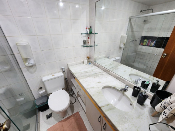 Imagem Imóvel com 3 Quartos à Venda, 140 m² em Taquara - Rio De Janeiro Imagem Imóvel com 3 Quartos à Venda, 140 m² em Taquara - Rio De Janeiro