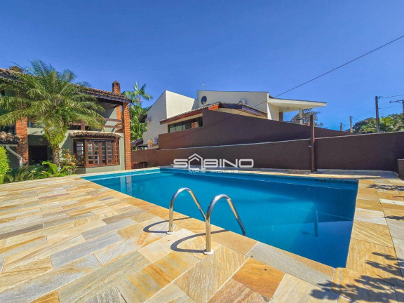 Imagem Casa com 3 Quartos para Temporada, 210 m² em Riviera De São Lourenço - Bertioga