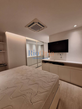 Imagem Apartamento com 4 Quartos à Venda, 142 m² em Barra Da Tijuca - Rio De Janeiro