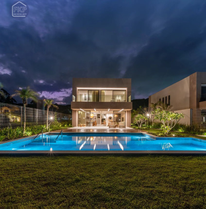 Imagem Casa com 6 Quartos à Venda, 458 m² em Praia Do Estaleiro - Balneário Camboriú