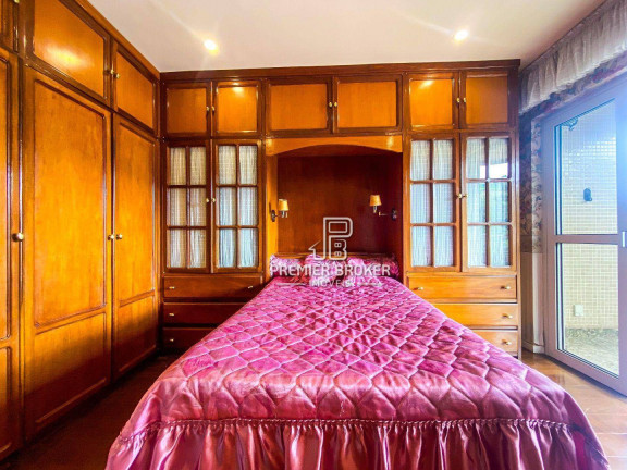 Imagem Cobertura com 2 Quartos à Venda, 156 m² em Várzea - Teresópolis