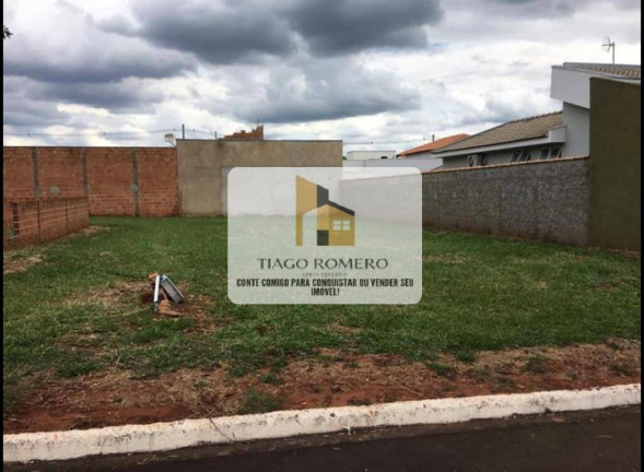 Imagem Terreno à Venda, 275 m² em Jardim Maria Luiza Iv - Araraquara