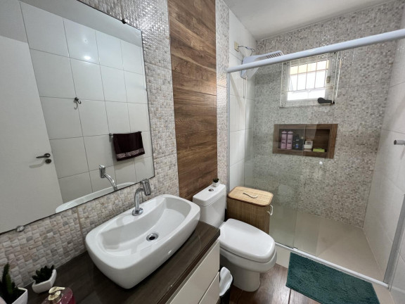 Imagem Casa com 3 Quartos à Venda, 200 m² em São João Do Rio Vermelho - Florianópolis