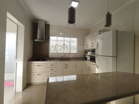Imagem Casa com 3 Quartos à Venda, 170 m² em Jardim Cambuí - Botucatu