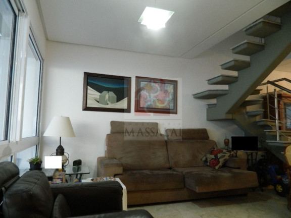 Imagem Casa com 3 Quartos à Venda, 194 m² em Glória - Porto Alegre Imagem Casa com 3 Quartos à Venda, 194 m² em Glória - Porto Alegre