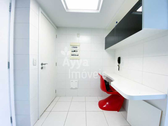 Imagem Apartamento com 2 Quartos à Venda, 122 m² em Copacabana - Rio De Janeiro
