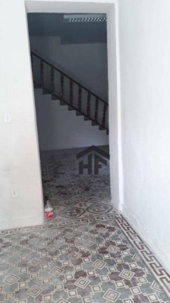 Imagem Casa com 5 Quartos à Venda ou Locação, 200 m² em Coelhos - Recife