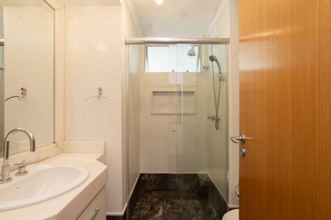 Imagem Apartamento com 3 Quartos à Venda, 228 m² em Itaim Bibi - São Paulo