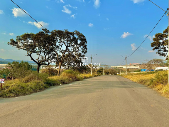 Imagem Terreno à Venda, 363 m² em Centro - Extrema Imagem Terreno à Venda, 363 m² em Centro - Extrema