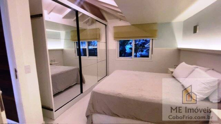 Imagem Casa de Condomínio com 2 Quartos à Venda, 120 m² em Ferradura - Búzios