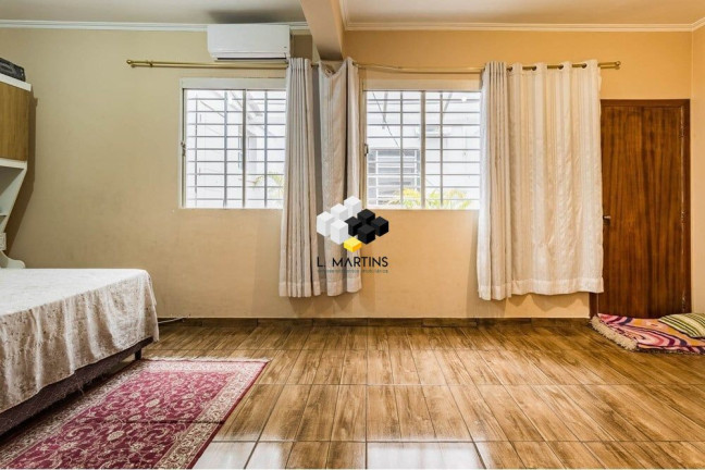 Imagem Apartamento com 3 Quartos à Venda, 134 m² em Vila Ipiranga - Porto Alegre