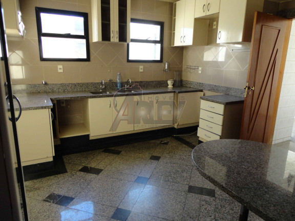 Imagem Apartamento com 3 Quartos à Venda, em Centro - Montes Claros Imagem Apartamento com 3 Quartos à Venda, em Centro - Montes Claros