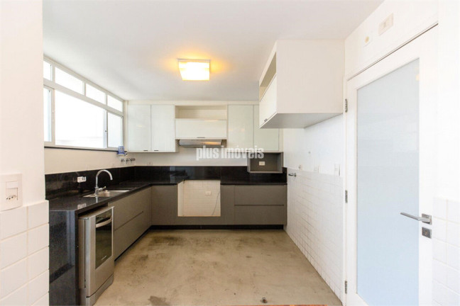 Imagem Apartamento com 3 Quartos à Venda, 272 m² em Jardim América - São Paulo Imagem Apartamento com 3 Quartos à Venda, 272 m² em Jardim América - São Paulo
