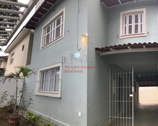 Sobrado com 3 Quartos à Venda ou Locação, 156 m² em Vila Olímpia - São Paulo
